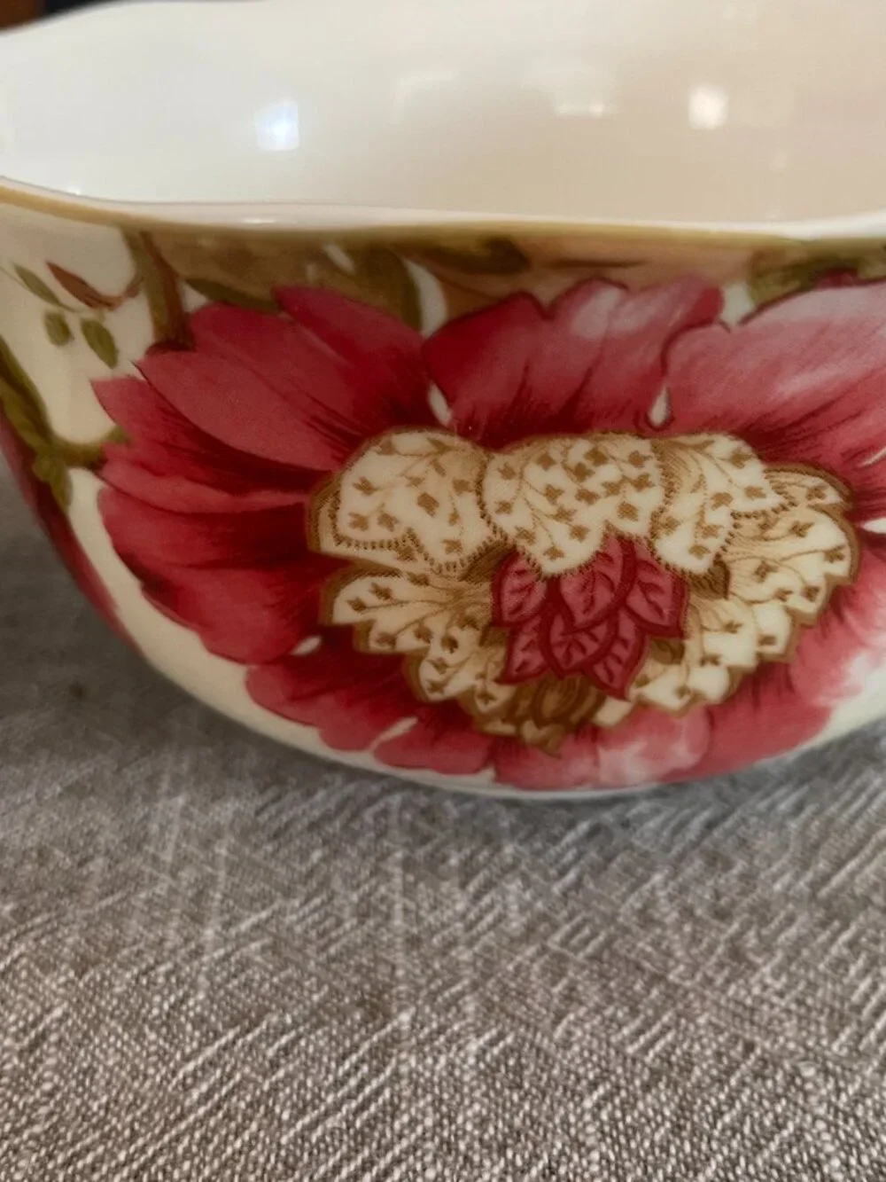 (2) 222 Fifth LUTECE Cereal/Soup Bowls Matches Fleur Rouge Butterfly!